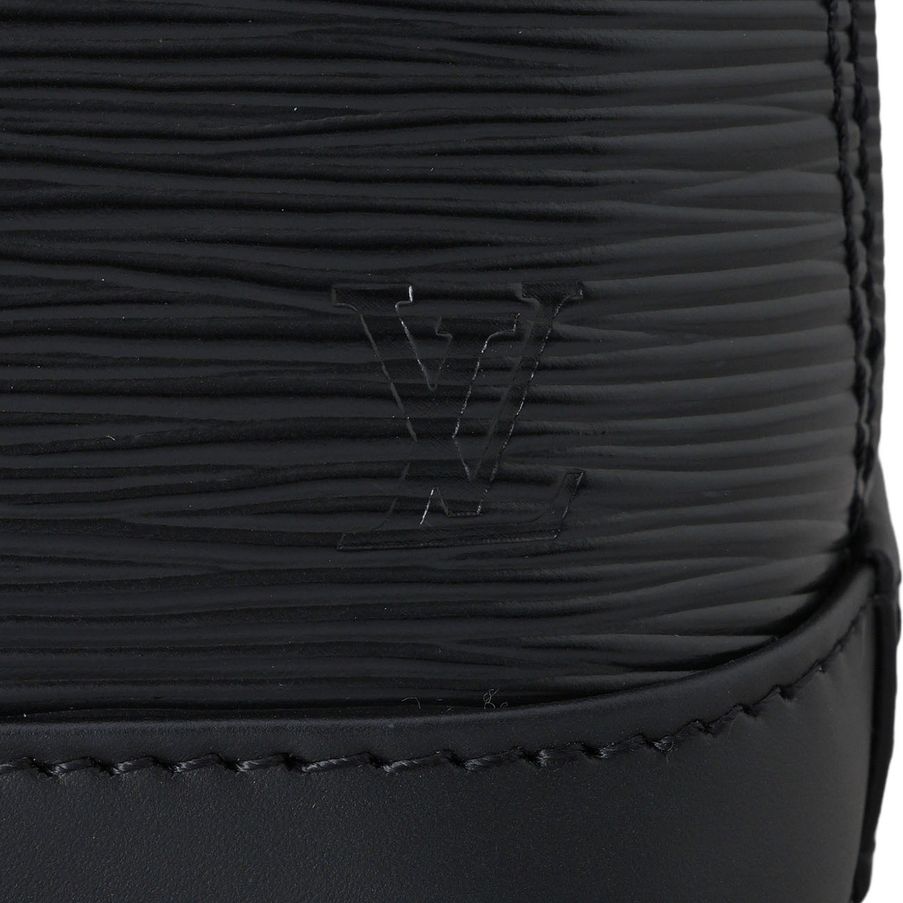 LOUIS VUITTON(USED)루이비통 M81945 에삐 나노 알마